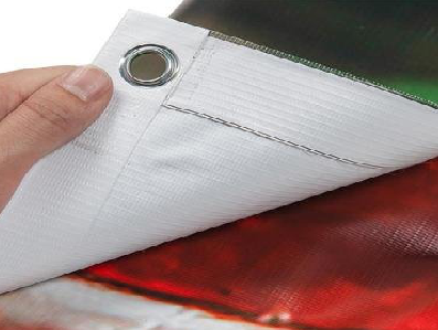 独山喷绘和刀刮布的工艺区别。